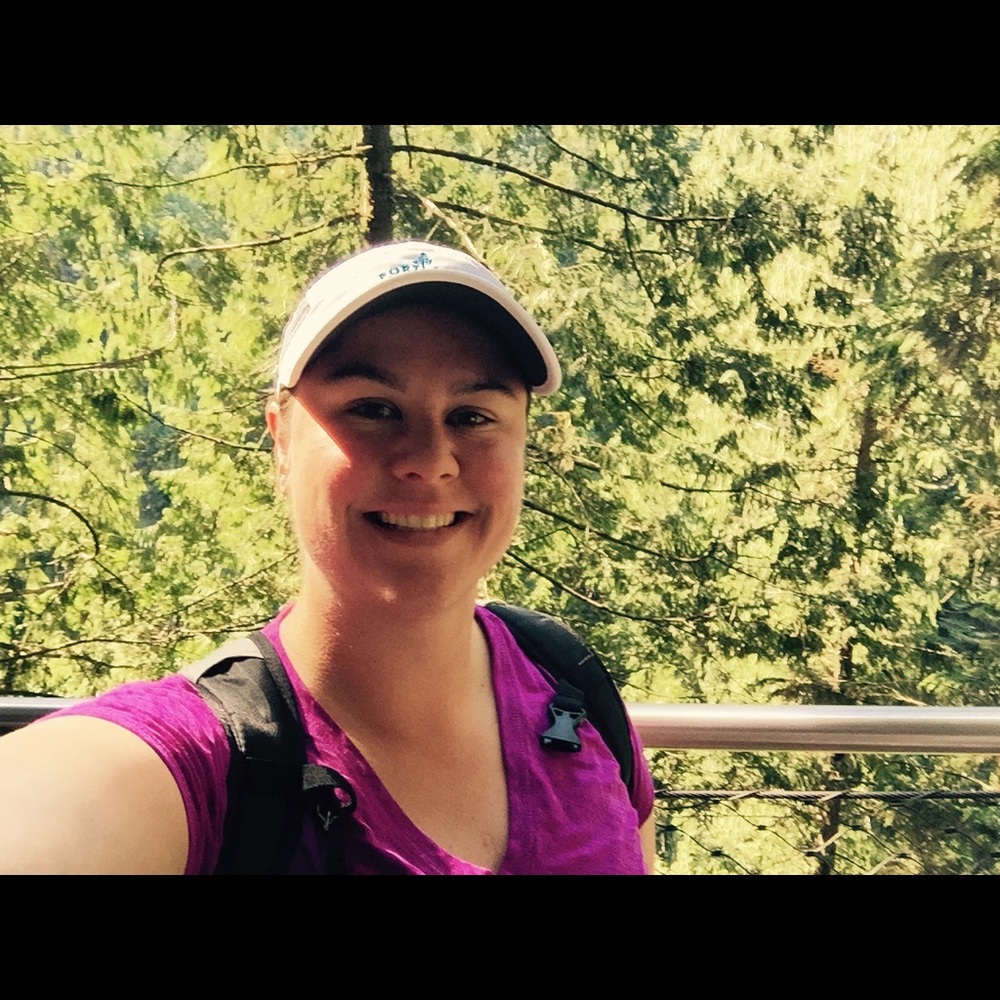 Meet your Posher, Emily